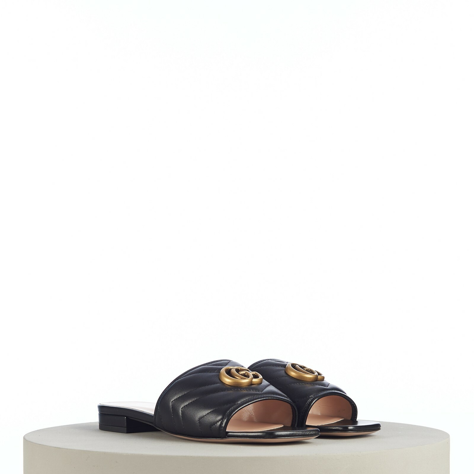 GUCCI 750$ Women's Slide Sandals With Double G In Black Matelassé Leather |  eBay