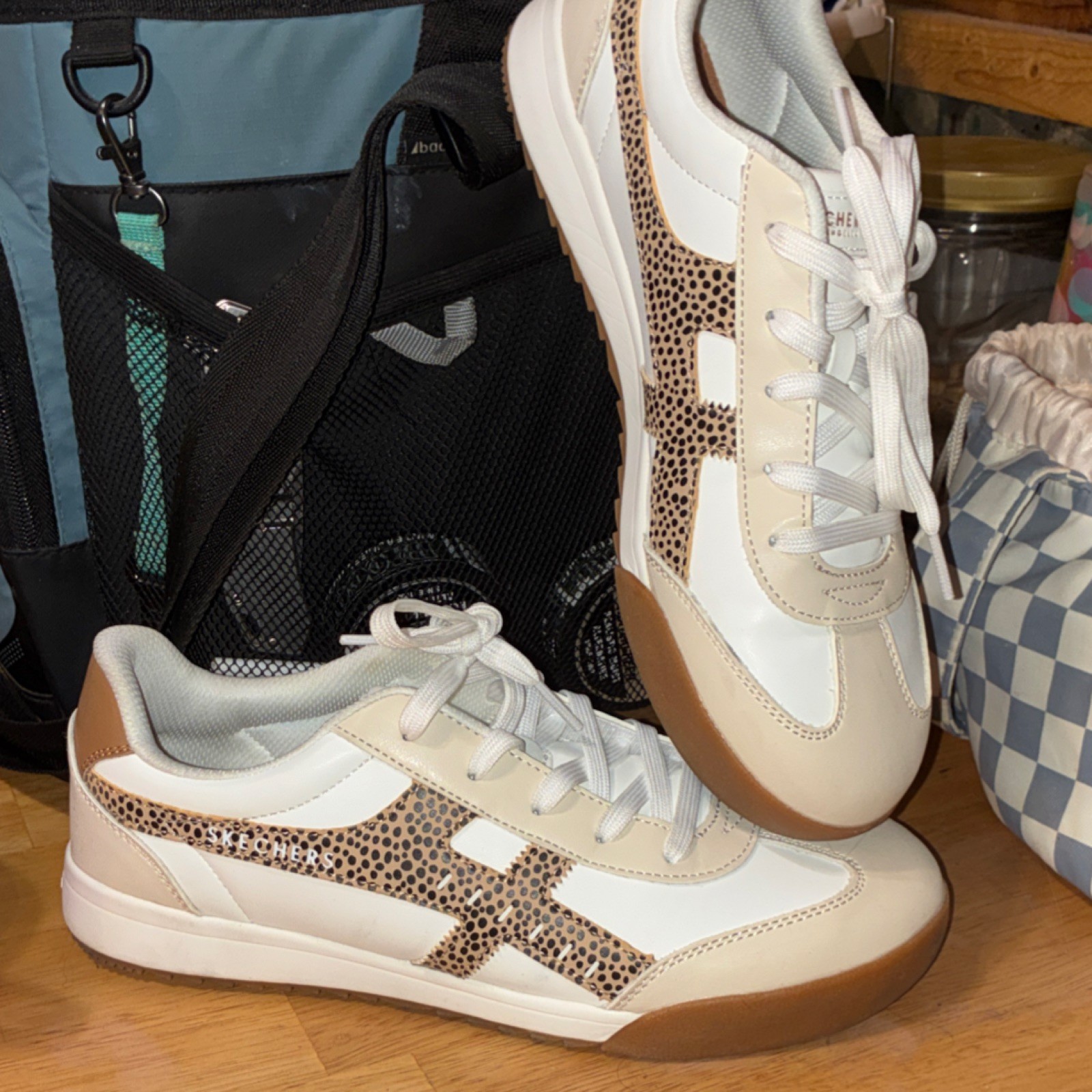 SKECHERS Women's White Beige Animal Print Lace Up Low Top At