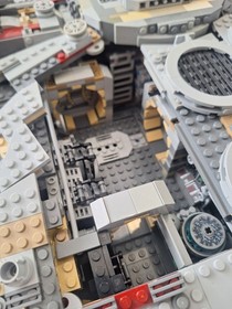 LEGO Star Wars: Millennium Falcon set (75192) PLEASE READ!