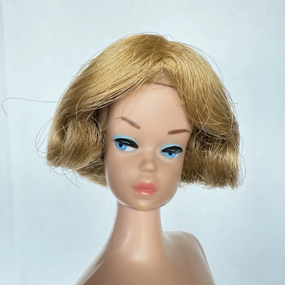 Peluca de pelo rubio dorado armario reina moda Barbie Midge vintage - MUY BONITA Foto 2 de 4