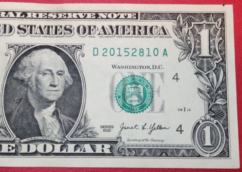 $1 One Dollar Birthday/Anniversary Note  Serial Number D20152810A Series 2021