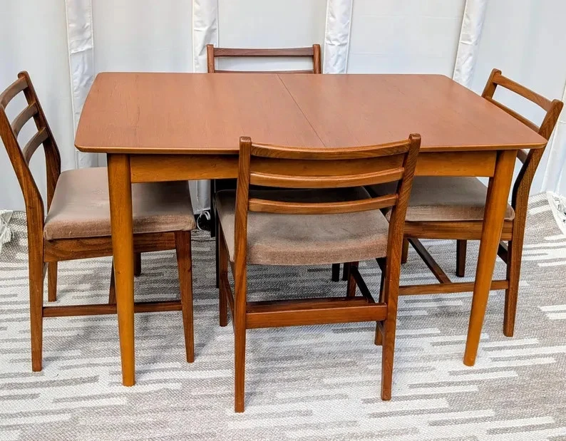 Mid Century Modern 1960s Teak Extending Dining Table and 4 chairs by Scandart - Image 2 of 4