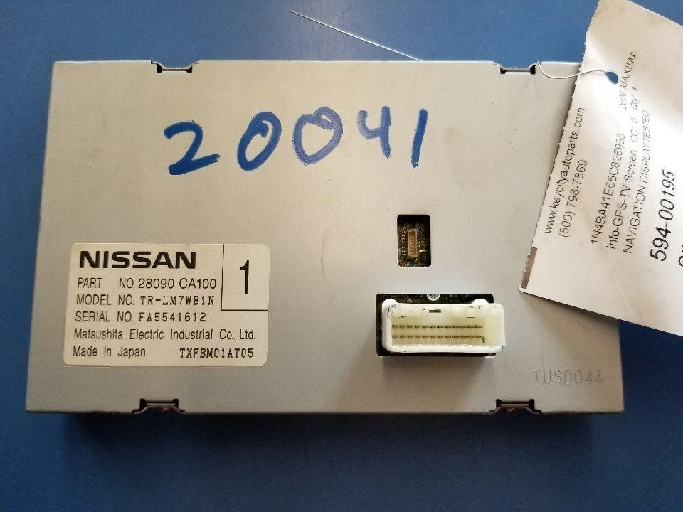 2004 2013 Nissan Armada Titan GPS Display Screen W/ Navigation Used Foto 2 de 3