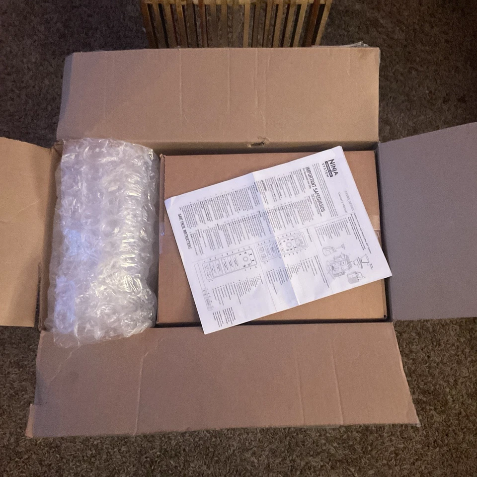 Ninja Coffee Bar System Coffee Maker Glass Carafe Hot Iced Coffee CF090 - Image 2 of 4