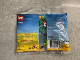 LEGO 30286 Creator Christmas Tree Holiday 2015 Train Gifts 65 pcs Pieces Polybag