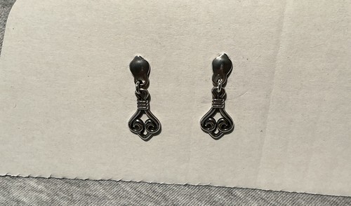 James Avery Retired Sterling Silver Scroll Dangle Earrings