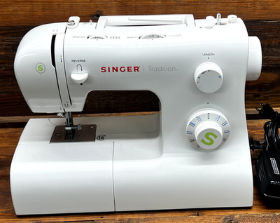Singer 2277 Tradition Mechanical Sewing Machine - w/ Pedal Controller