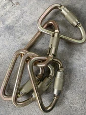 5 Pack-  YOKE N256G Auto-Locking Steel Carabiner 3600lb Capacity -NEW