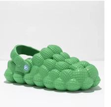 Trillium Bumble Olive Slippers