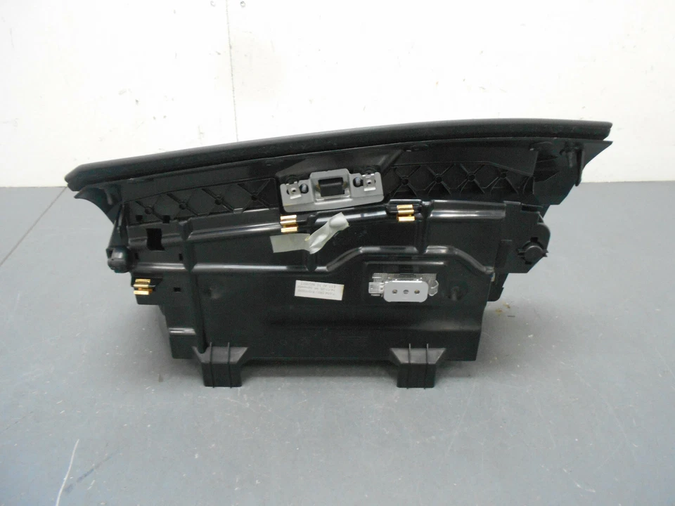 2006 06 07 08 09 10 宝马 M5 E60 手套盒 #3246 — 第 2/3 张图片