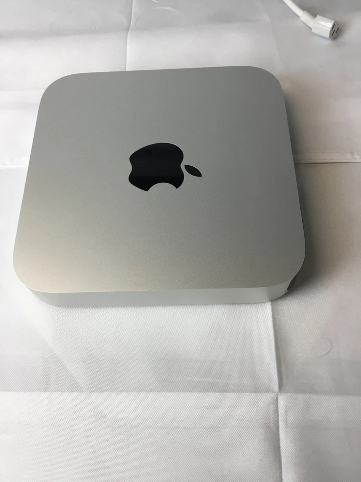 Apple iMac Mini (L2014) 2.60GHz 16GB 1TB HDD Space Gray Grade B - Image 3 of 4