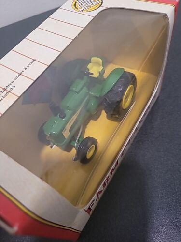 118- ERTL~ 1/16 John Deere 630 Tractor Toy ~ Farm Classics~ 1991- Vintage - Picture 3 of 7