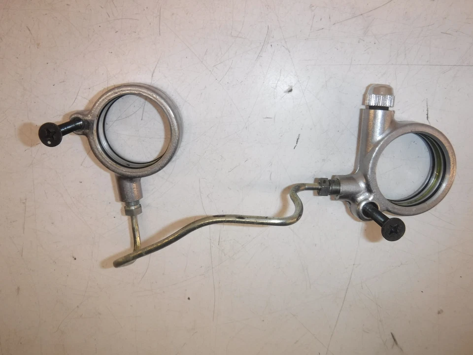 1986 Honda V65 Magna OEM EQUALIZADOR DE LINHA DE GARFO SUPERIOR ASSY - Imagem 2 de 4