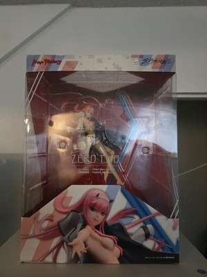 Darling in the Franxx Zero two 1/7 scale Figure Toy Max Factory Anime 300mm