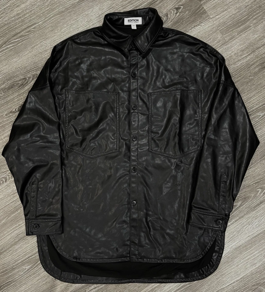 Shaket Edition Express para mujer de imitación de cuero negro pequeño usado nunca usado