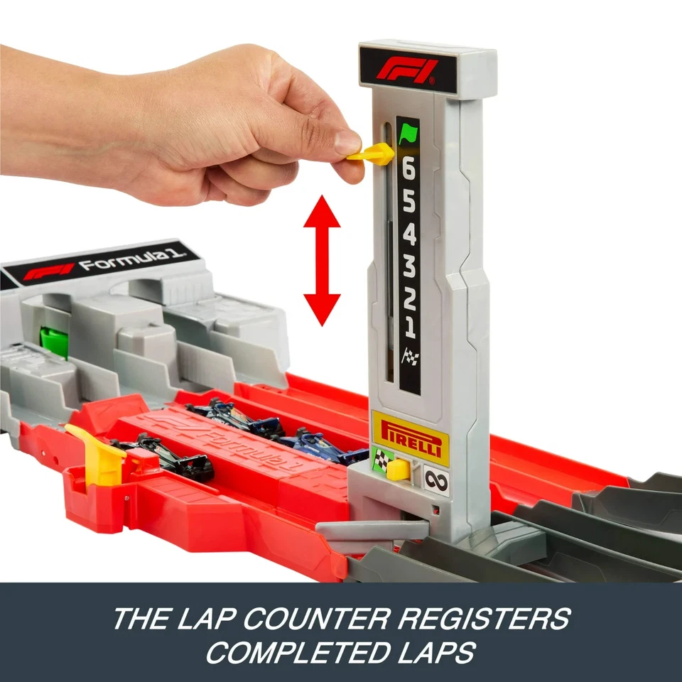 Hot Wheels Formula 1 Grand Prix Circuit Track Set with 3 Diecast Cars Scale 1:64 - Image 3 of 4
