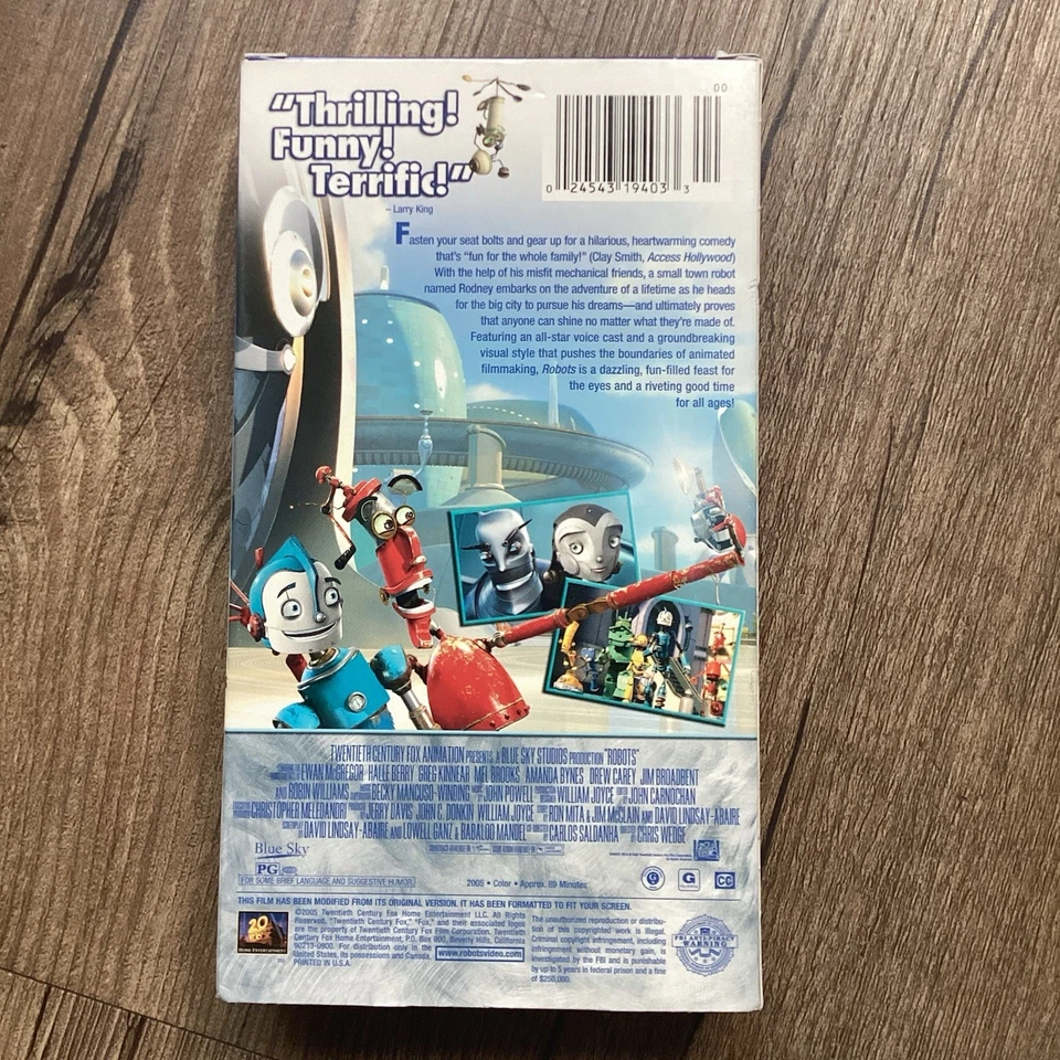 Robots 2005 VHS Ewan McGregor Halle Berry Mel Brooks Robin Williams - Image 4 of 4