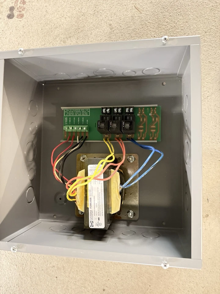 Functional Devices-RIB PSH300A Class 2 Transformer,(3)100Va,24Vac,Multi - Image 2 of 2