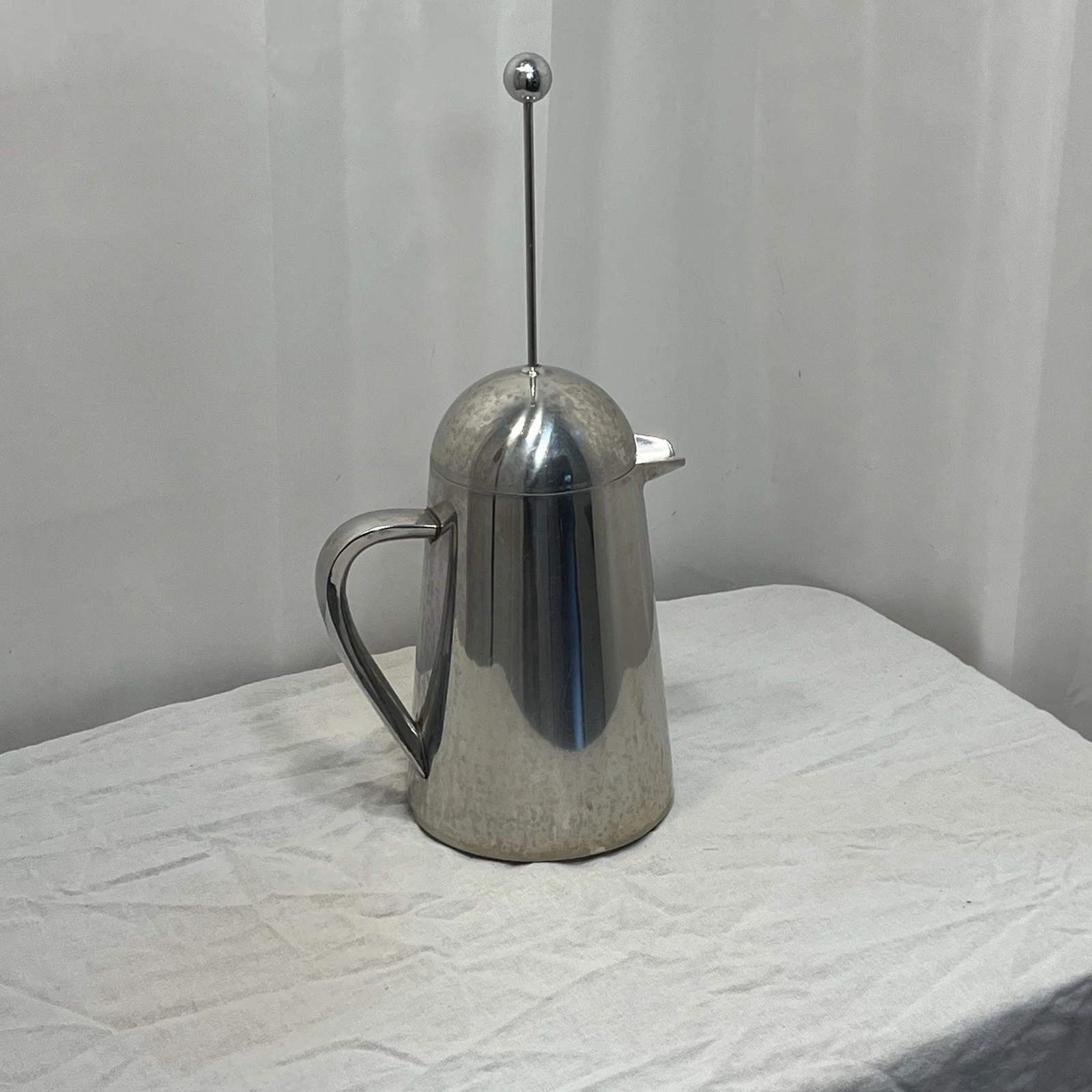 Insulated Stainless Steel French Press 32 Ounce 4 Cup Coffee Maker Double Wall
Opens in a new window