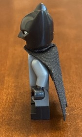 LEGO Batman Minifigure Classic 2006 Light Gray Suit 7780 7779 7782 With Cape