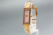 Vintage N MINT GUCCI 1500 Gold Pink Shell Diamond Bangle Qz Womens Watch JAPAN