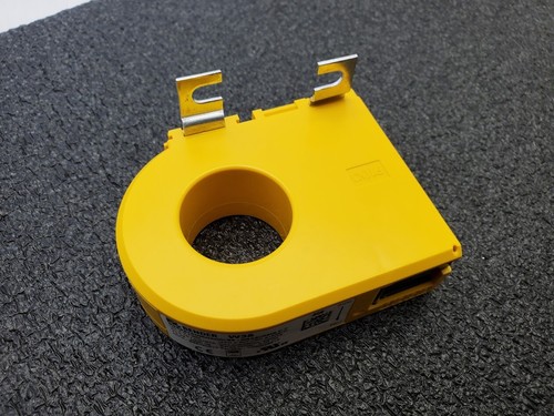 Bender W35 B98080010 Measuring Current Transformer Line feed-through 35mm Dia. - Picture 5 of 10