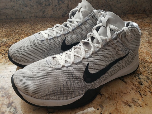 nike zoom ascention white