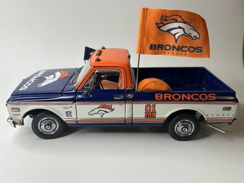 Danbury Mint 1972 Chevy Cheyenne Diecast NFL Denver Broncos Tailgate Pickup Mint - 第 5/16 張圖片