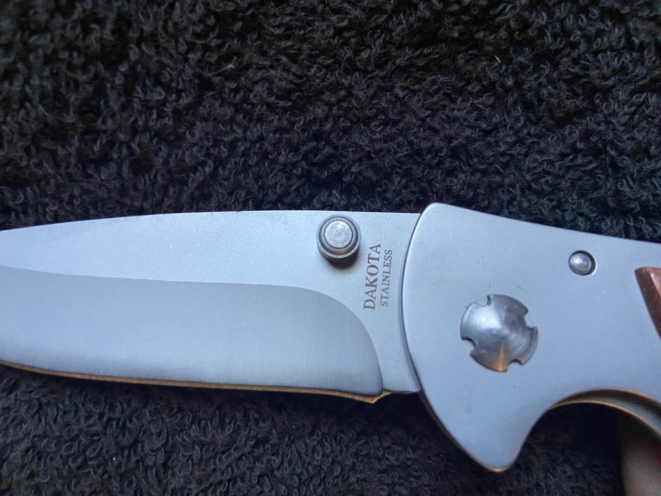 Dakota Outdoor Cutlery Stainless Steel Pocket Knife ECKO Corkscrew