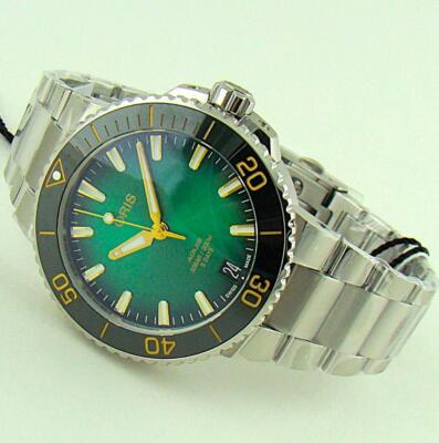 New 2026 Oris Aquis Date Steel Green Dial 41mm 01 400 7769 4127-07 8 22 09PEB