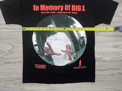 限定 PLEASURES Big L オフィシャルコラボ In Memory Tシャツ s-l400.jpg