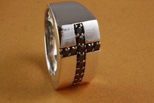 0,50 Ct Roter Granat Templerkreuz Kanalgefasster Ring 925 Massives Silber