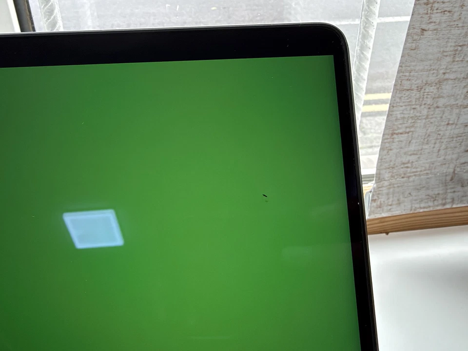 Apple MacBook Pro 16" M1 Pro · 16GB · 512GB, photo 2 of 5