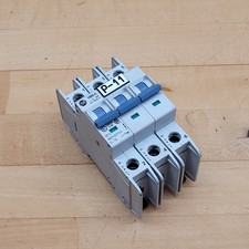 Allen Bradley 1489-A3C070 Series A Circuit Breaker, 7 Amp, 3 Pole, 480Y/277V