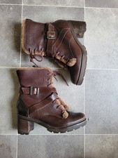 Unique pair of brown leather heeled fur lined side zip Ugg boots VGC Vintage UK4