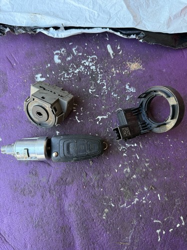 Ford Transit Ignition Set GK2T15607AA AA6T11572AA
