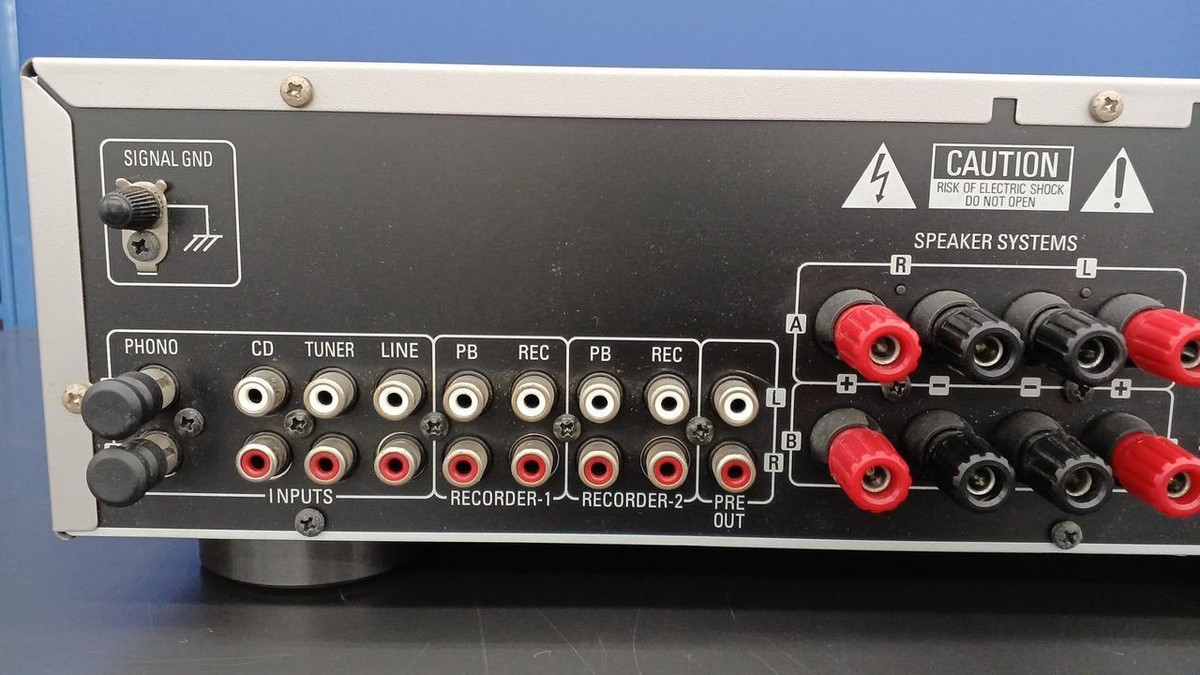 DENON Model PMA-390SE Integrated Amplifier Silver Good