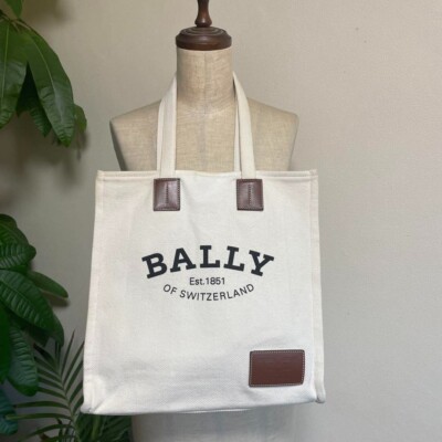 トートバッグ Bally Women's Crystalia Tote Bag Ivory WAE00CCV011-I135O s-l400.jpg