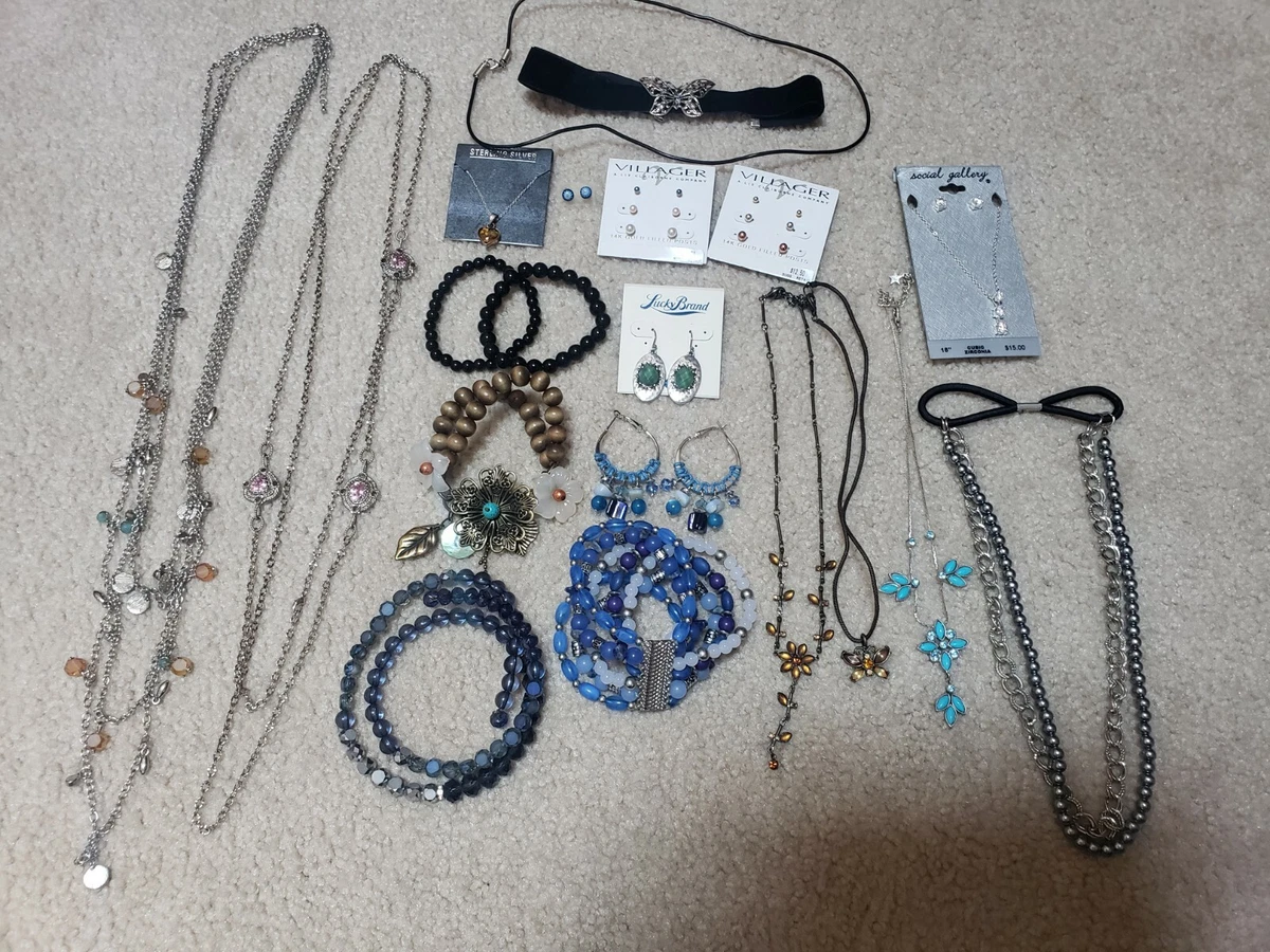 Lot of Fashion Jewelry NY CO Wet Seal Liz Claiborne Necklace