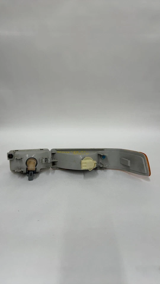 Chevrolet Trail Blazer 2001 diestro conjunto de luces antiniebla/estacionamiento/giro 16524260 Foto 3 de 4