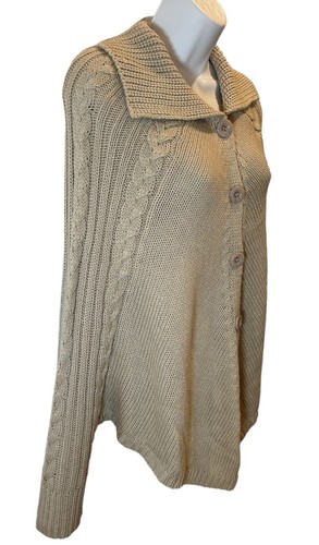 NINE WEST Shrug Sweater Shaw Size MEDIUM Knit Beige Button Dolman Cardigan - Picture 2 of 13