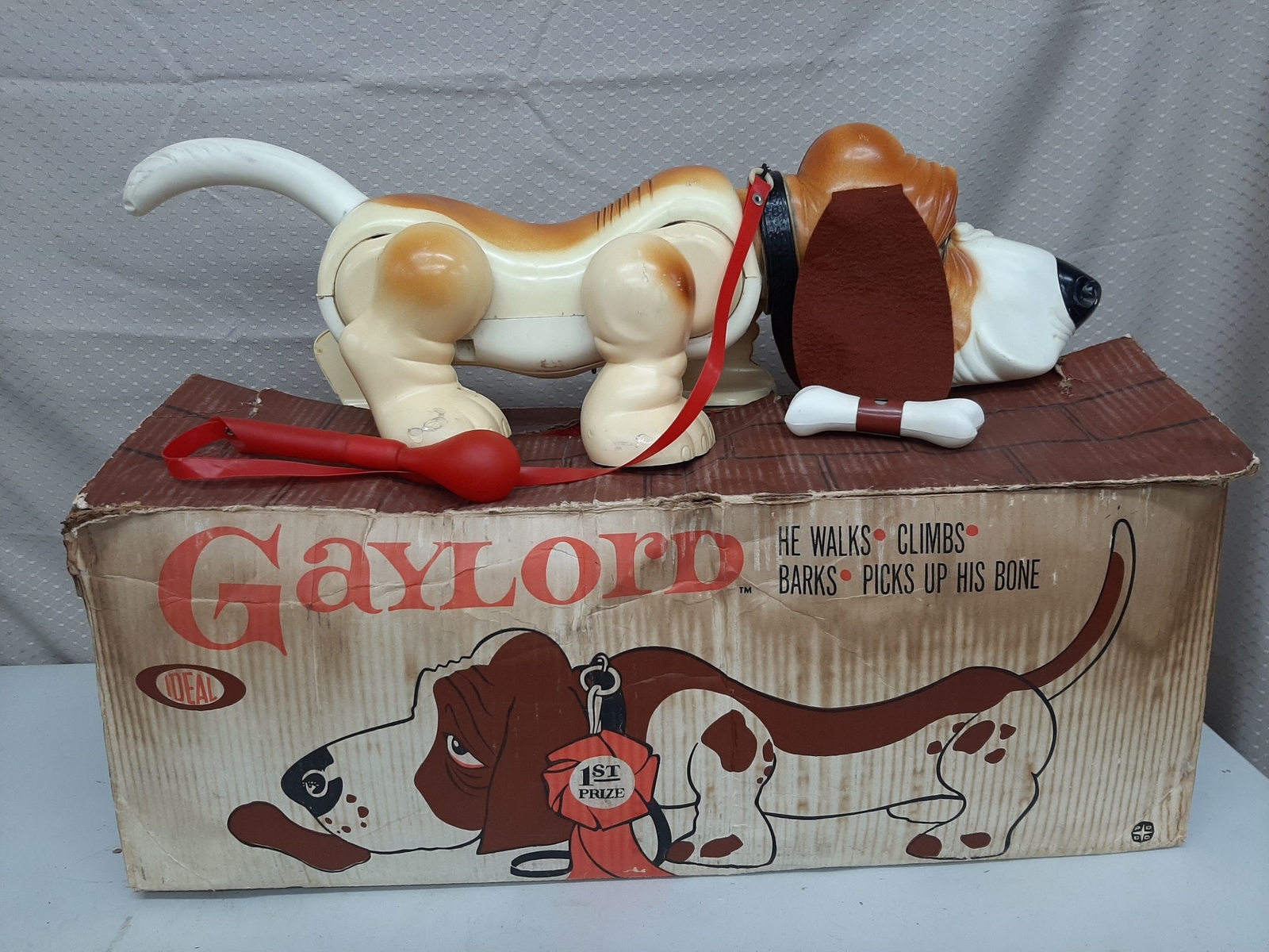 Vintage 1962 Ideal Gaylord 24" Battery Operated Dog Working Complete With Box