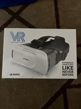 North Virtual Reality VR Smartphone Headset - White/Black- Open Box