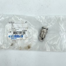 Telemecanique ZCE02 Limit Switch Head Roller Plunger 0.8"