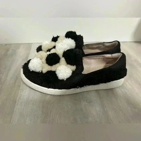 Zapatos Mocasines UGG Negro Blanco Pom Sin Cordones Mujer EE. UU. 7 UE 38 Foto 4 de 4