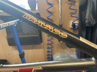 GT Bravado Retro MTB Frame 4130 Steel Size M UK
