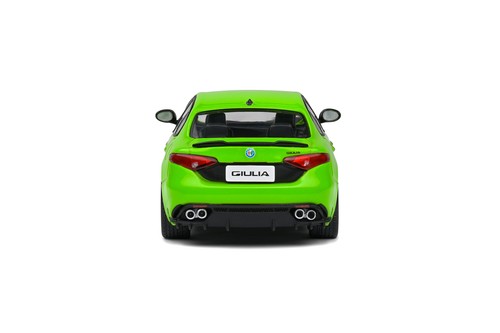 Solido S4313106 Alfa Romeo Giulia Quadrifoglio acid green 2020 Maßstab 1:43 - Picture 3 of 5