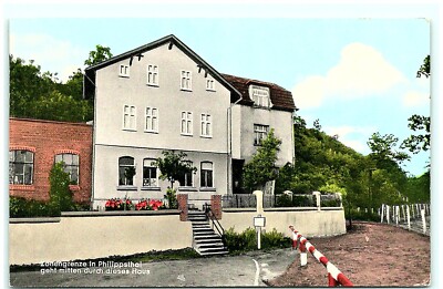S02-3983, ZONENGRENZE IN PHILIPPSTHAL GEHT MITTEN DURCH DIESES HAUS,**RPPC.