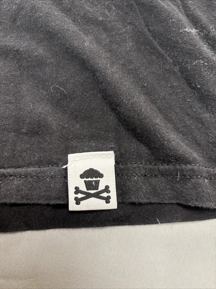 Camisa Johnny Cupcakes talla XL negra Wario Nintendo Foto 2 de 4