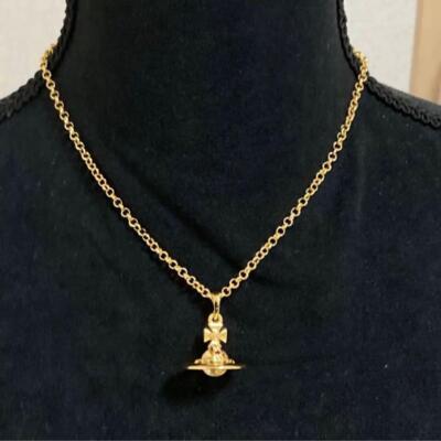 Vivienne Westwood Necklace Tiny Orb Gold multi-stone w/drawstring